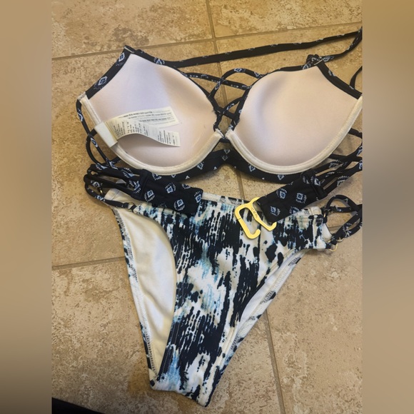 A&F Bikini NWOT - Picture 3 of 4